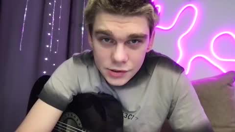 Snapshot of tasteithorny chatting on March 2025 06:05:02 PM tasteithorny online show from March 2025 06:05:02 PM