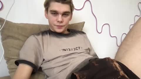 Snapshot of tasteithorny chatting on March 2025 09:56:01 AM tasteithorny online show from March 2025 09:56:01 AM