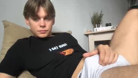 Snapshot of tasteithorny chatting on September 2025 09:11:01 AM tasteithorny online show from September 2025 09:11:01 AM