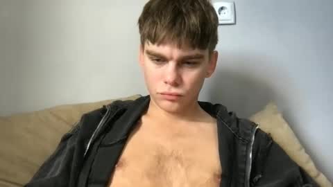 Snapshot of tasteithorny chatting on September 2025 06:40:02 AM tasteithorny online show from September 2025 06:40:02 AM