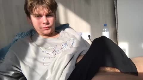 Snapshot of tasteithorny chatting on November 2025 07:06:02 AM tasteithorny online show from November 2025 07:06:02 AM