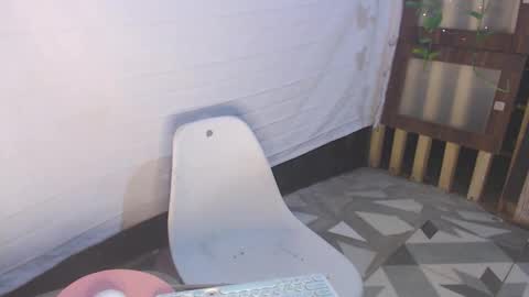 tasteofinnocentxx online show from October 2025 01:37:01 AM