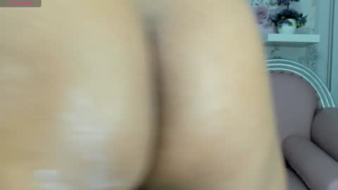 Snapshot of tasty_desires chatting on December 2024 01:40:02 PM TATIS online show from December 2024 01:40:02 PM