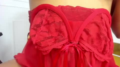 Snapshot of tasty_desires chatting on January 2025 04:32:02 PM TATIS online show from January 2025 04:32:02 PM