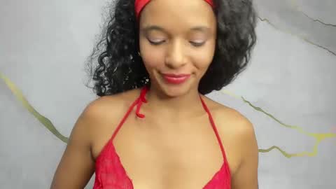 Snapshot of tasty_desires chatting on February 2025 08:04:01 AM TATIS online show from February 2025 08:04:01 AM