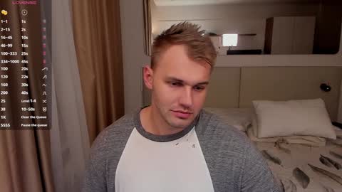 My shows 2100500 UTC3 online show from December 2024 10:47:01 PM