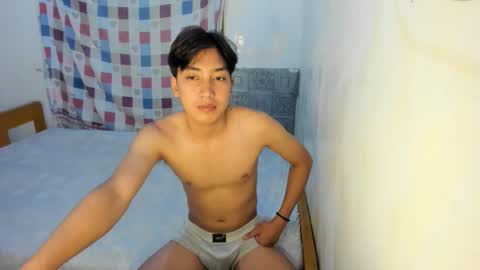 Snapshot of tastylicious_kim chatting on March 2026 05:57:02 AM Ask me online show from March 2026 05:57:02 AM