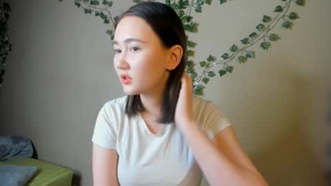 Lizzy online show from February 2025 03:52:01 AM