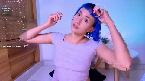 Snapshot of tati_cardenas chatting on April 2026 04:23:02 AM AME online show from April 2026 04:23:02 AM