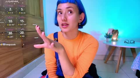 Snapshot of tati_cardenas chatting on April 2026 05:01:02 AM AME online show from April 2026 05:01:02 AM