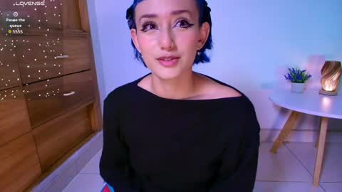 Snapshot of tati_cardenas chatting on April 2026 07:25:02 AM AME online show from April 2026 07:25:02 AM