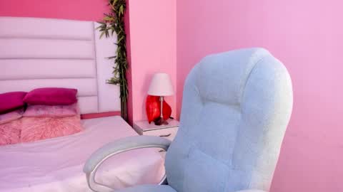 Snapshot of tatiana_arboleda chatting on March 2026 03:56:01 AM tatiana_arboleda online show from March 2026 03:56:01 AM