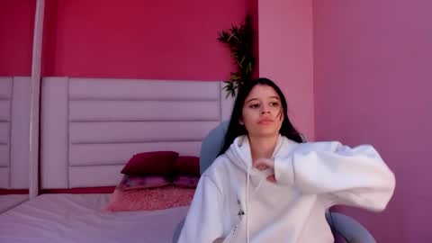 Snapshot of tatiana_arboleda chatting on March 2026 01:54:02 AM tatiana_arboleda online show from March 2026 01:54:02 AM