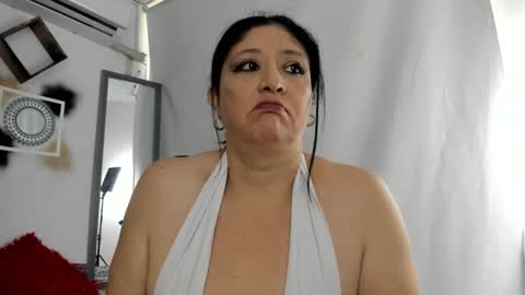 Snapshot of tatiana_sofiaa chatting on November 2025 01:22:02 PM tatiana_sofiaa online show from November 2025 01:22:02 PM