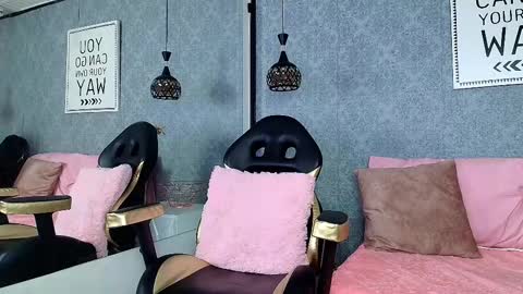 Tati online show from February 2025 08:26:01 PM