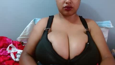 tatiana online show from December 2025 01:28:02 PM