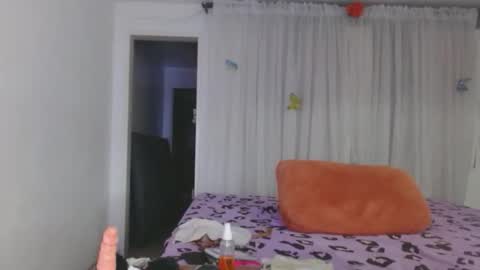 tatiana giraldo online show from April 2026 02:17:01 AM