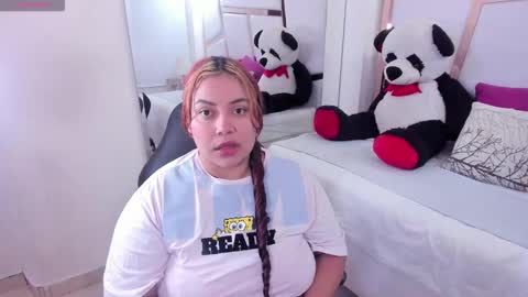 tatikanyx online show from March 2026 12:00:01 PM