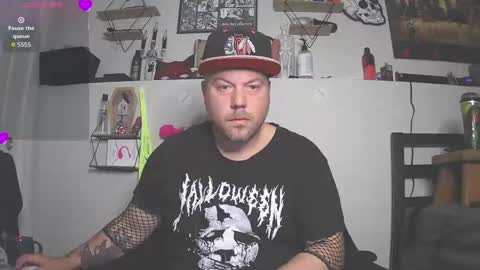 Snapshot of tattdxxx chatting on September 2025 10:17:01 AM just jay1988 online show from September 2025 10:17:01 AM