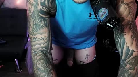 Snapshot of tatted_daddy69 chatting on October 2025 01:25:01 AM tatted_daddy69 online show from October 2025 01:25:01 AM