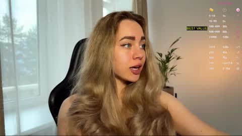 Snapshot of tatti_1 chatting on October 2025 04:01:02 AM Tata online show from October 2025 04:01:02 AM