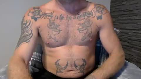 tattoo_london online show from February 2026 09:02:02 PM