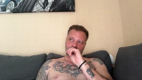 Snapshot of tattoomanforgirls chatting on June 2026 11:30:02 AM tattoomanforgirls online show from June 2026 11:30:02 AM