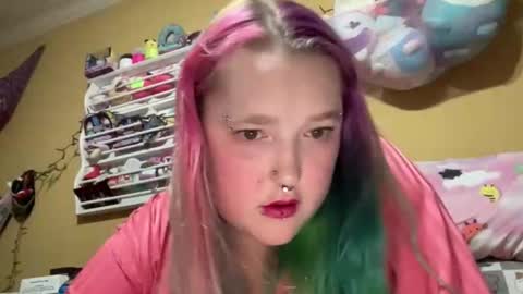Tattyslilgirl online show from November 2025 05:17:01 AM