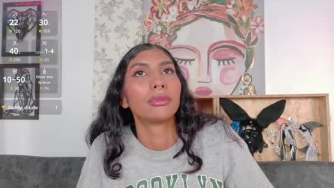 Snapshot of taty_miller chatting on September 2025 06:35:01 PM Taty Miller online show from September 2025 06:35:01 PM