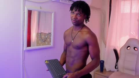 tau_montes online show from November 2025 02:50:02 PM