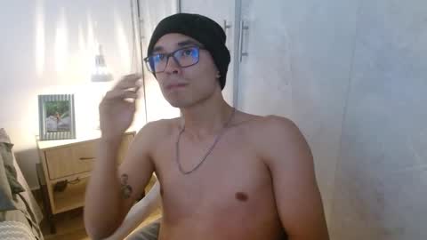 taurus4k online show from December 2024 09:35:01 PM