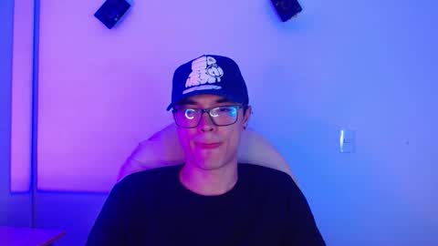 taurus4k online show from October 2025 07:29:01 AM