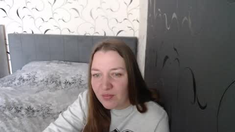 Snapshot of taxxxu chatting on April 2026 07:41:01 AM Diana online show from April 2026 07:41:01 AM