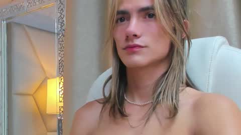 tayler_swift1 online show from March 2025 03:59:01 PM