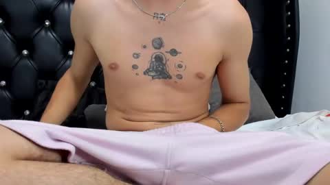 T A Y L E R  online show from March 2025 03:13:02 AM