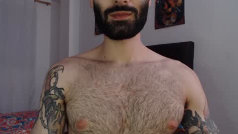 Snapshot of taylor__06 chatting on December 2024 05:10:01 AM Taylor online show from December 2024 05:10:01 AM