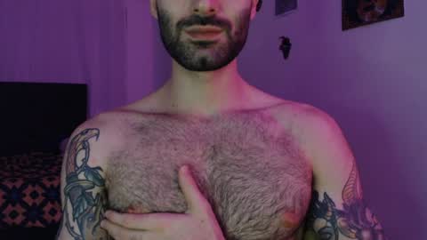 Snapshot of taylor__06 chatting on December 2024 04:36:02 AM Taylor online show from December 2024 04:36:02 AM