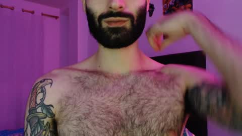 Snapshot of taylor__06 chatting on January 2025 07:51:02 AM Taylor online show from January 2025 07:51:02 AM