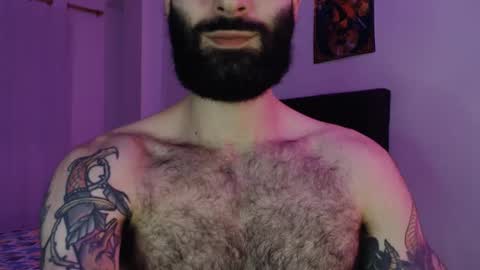 Snapshot of taylor__06 chatting on February 2025 01:02:02 AM Taylor online show from February 2025 01:02:02 AM