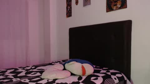 Snapshot of taylor__06 chatting on February 2025 11:23:02 PM Taylor online show from February 2025 11:23:02 PM