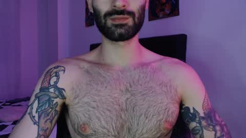 Snapshot of taylor__06 chatting on March 2025 09:14:02 PM Taylor online show from March 2025 09:14:02 PM