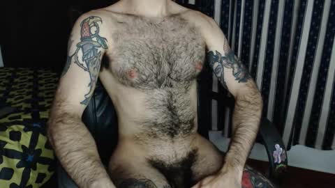 Snapshot of taylor__06 chatting on October 2025 08:14:01 AM Taylor online show from October 2025 08:14:01 AM