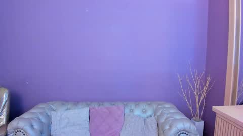 Taylor Bennet online show from November 2025 11:32:02 AM