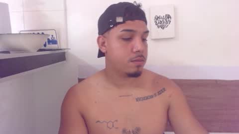 Snapshot of taylor_collins_2 chatting on October 2025 02:48:02 PM taylor_collins_2 online show from October 2025 02:48:02 PM