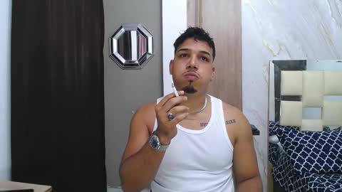 Snapshot of taylor_collins_2 chatting on November 2025 06:50:02 PM taylor_collins_2 online show from November 2025 06:50:02 PM