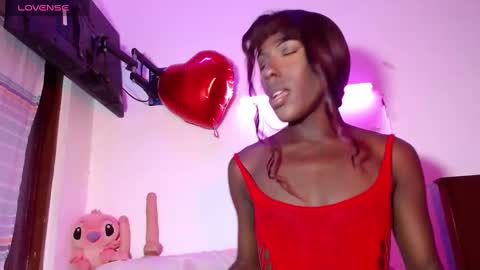 Snapshot of taylor_hot85 chatting on October 2025 02:44:01 AM taylor hot online show from October 2025 02:44:01 AM