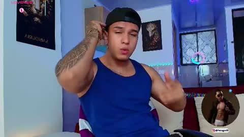 Snapshot of taylor_johnn chatting on July 2026 03:38:02 PM Penagos zz online show from July 2026 03:38:02 PM