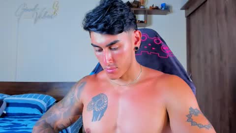 taylor_mclane1 online show from March 2026 05:14:01 PM