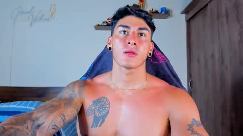 taylor_mclane1 online show from March 2026 04:18:01 PM