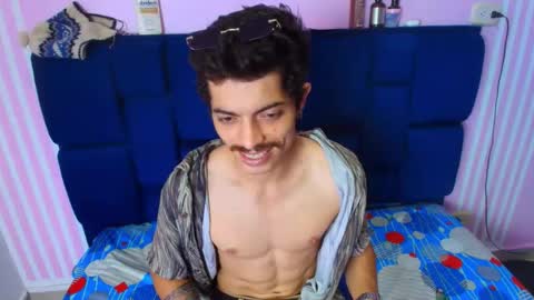 taylor stele online show from April 2026 06:58:01 PM